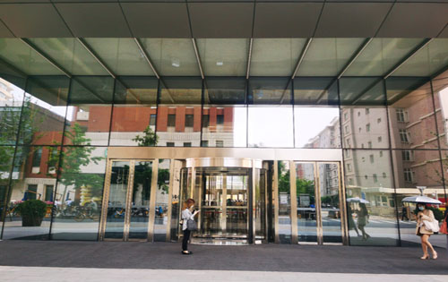 北京国际俱乐部大厦实拍图1